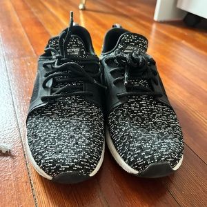 Skechers Women bobs sneakers